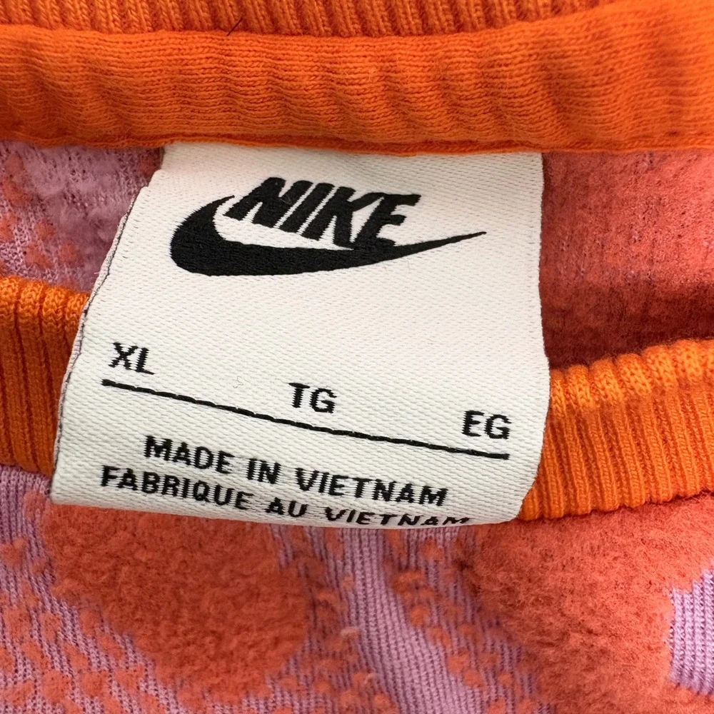 Nike light wear